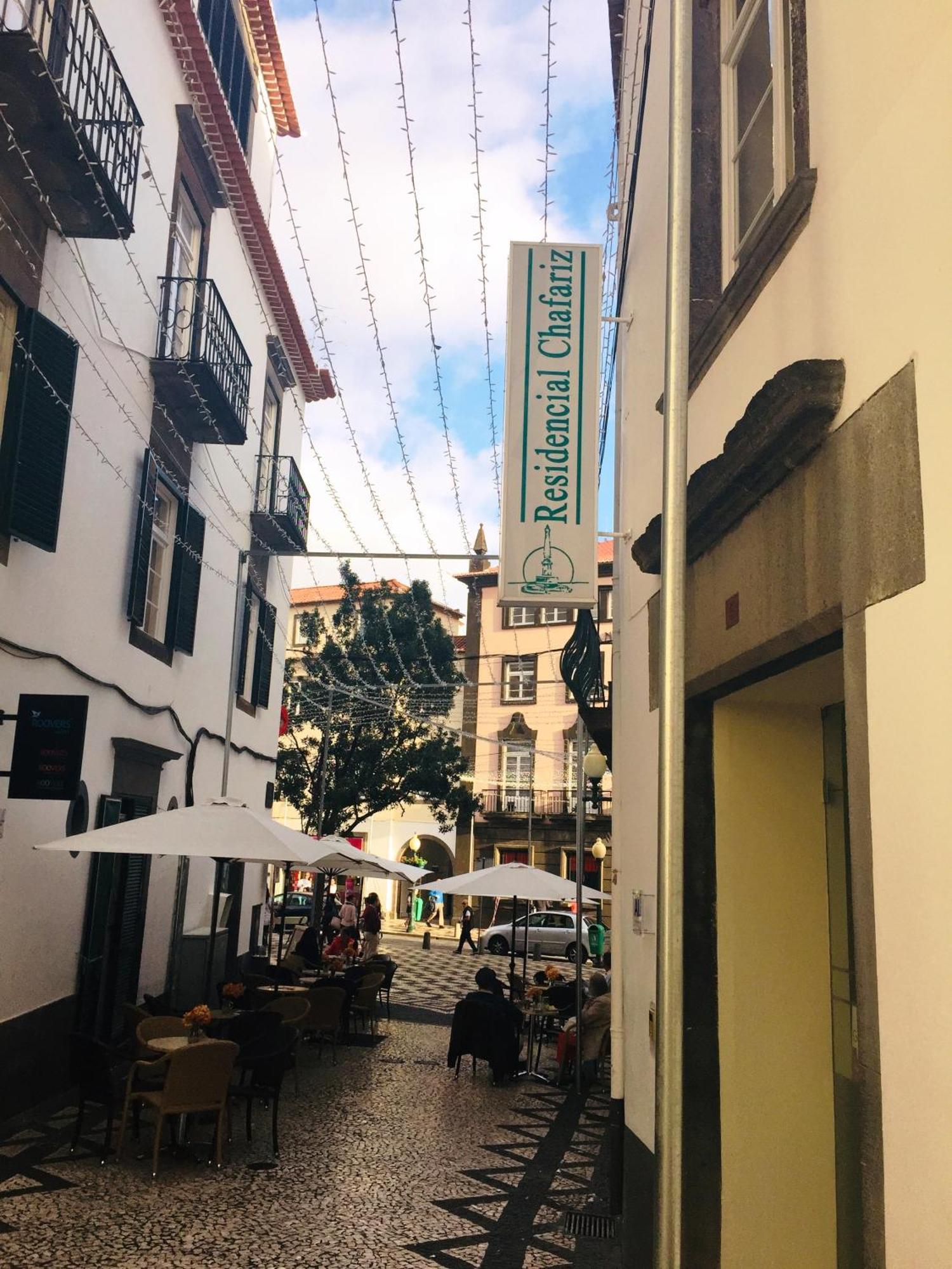 Residencial Chafariz /Queimada Hotel ฟุงชาล ภายนอก รูปภาพ
